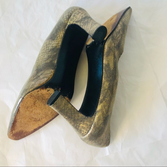 Stuart Weitzman Metallic Pumps - Picture 9 of 12